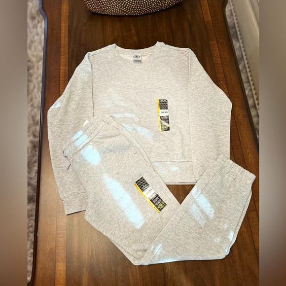 Athletic Works Gray Set - Picture 1 of 1